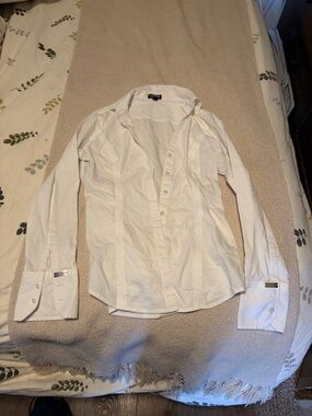 Express women’s  white
Dress Shirt - Classic Button-Down